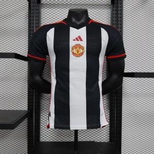 Player Version 23/24 Manchester United Black White Training Jersey